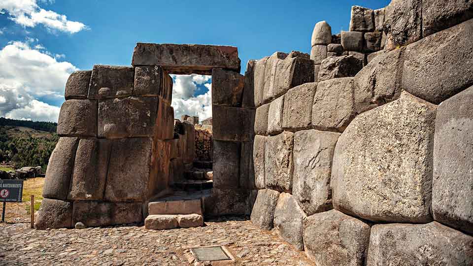 Sacayhuaman City Tour